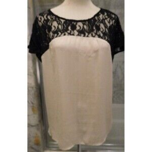 Lovely MAEVE Anthropologie Blush Chiffon blouse with Black Lace Upper SMALL